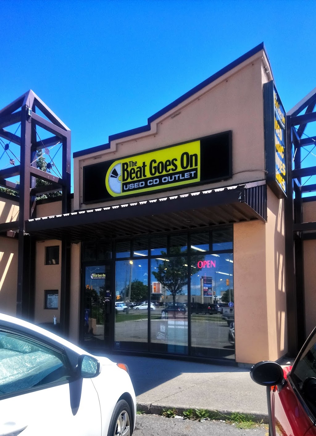 The Beat Goes On | 1120 Wellington Rd, London, ON N6E 1M2, Canada | Phone: (519) 681-9996