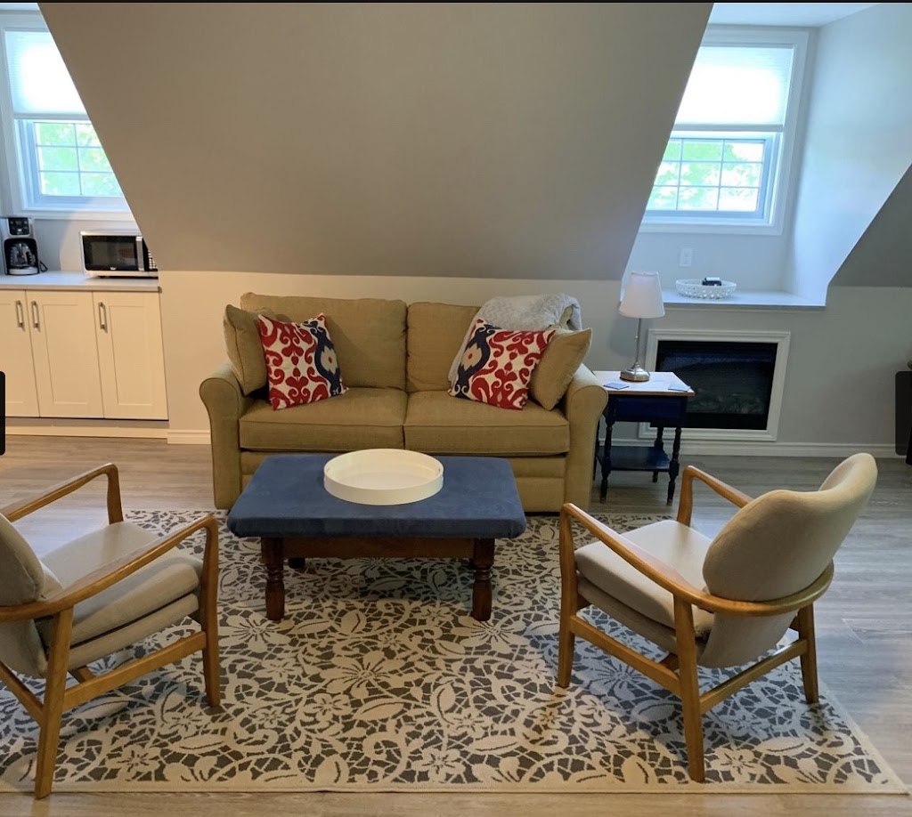 Loft on the Lake | 2940B County Rd 49, Prince Edward, ON K0K 1T0, Canada | Phone: (416) 318-8112