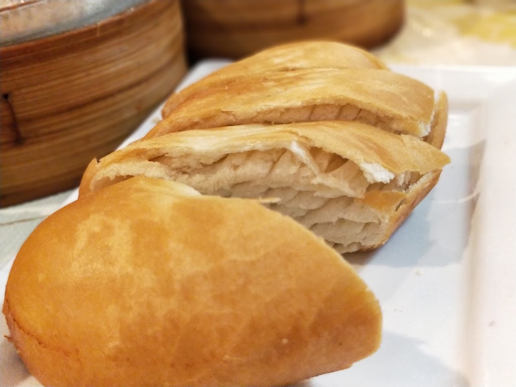 Lucky Dragon Palace Restaurant | 5822 Victoria Dr, Vancouver, BC V5P 3W5, Canada | Phone: (604) 325-0783
