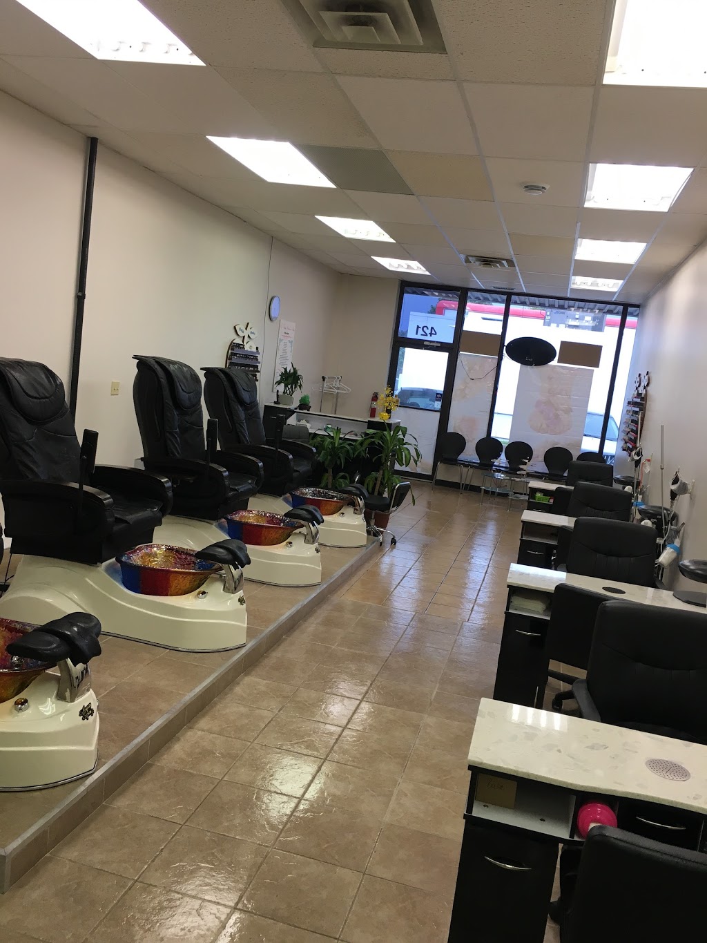 Lena Nails and Spa | 421 Sandwich St S #3, Amherstburg, ON N9V 3K8, Canada | Phone: (519) 713-8989