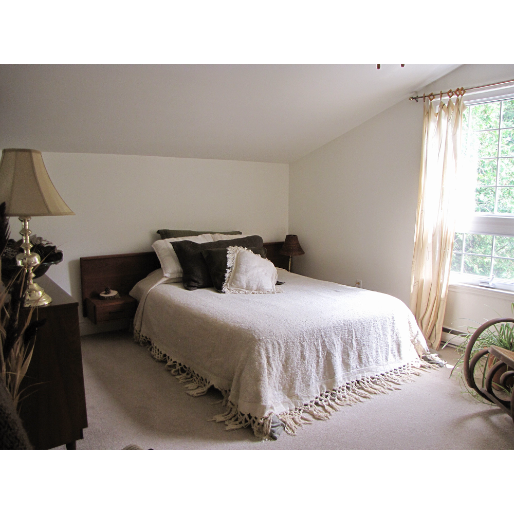 Willow Pond Country B&B | 103 Sherrington Dr, Port Perry, ON L9L 2E5, Canada | Phone: (905) 442-0992