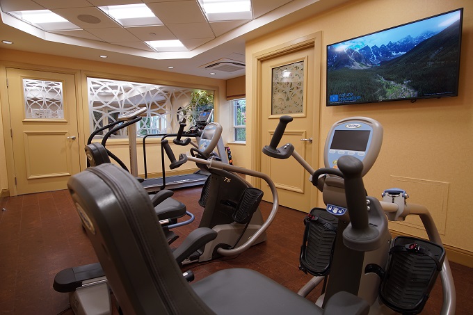 Delmanor Glen Abbey | 1459 Nottinghill Gate, Oakville, ON L6M 4W1, Canada | Phone: (905) 469-3232