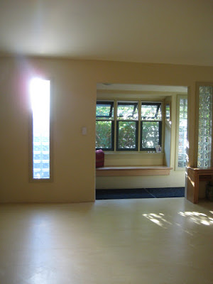 Studio-be yoga | 3361 W 3rd Ave, Vancouver, BC V6R 1L3, Canada | Phone: (604) 736-1428