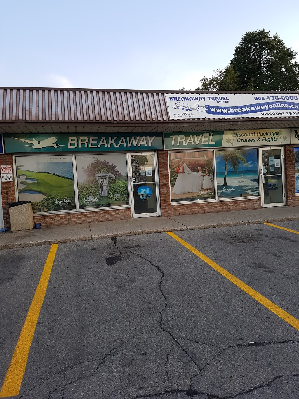 Breakaway Travel Inc | 30 Taunton Rd E, Oshawa, ON L1G 3T7, Canada | Phone: (905) 438-0000