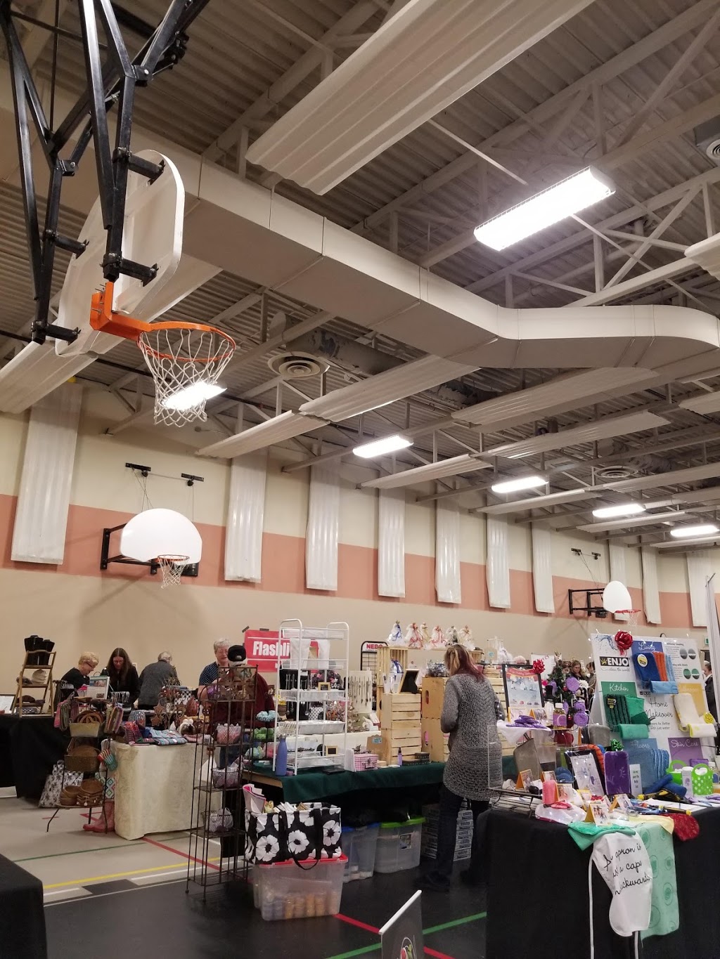 Angus Recreation Centre | 8529 County Rd.10, Angus, ON, L0M 1B2, Angus, ON L0M 1B0, Canada | Phone: (705) 424-9303