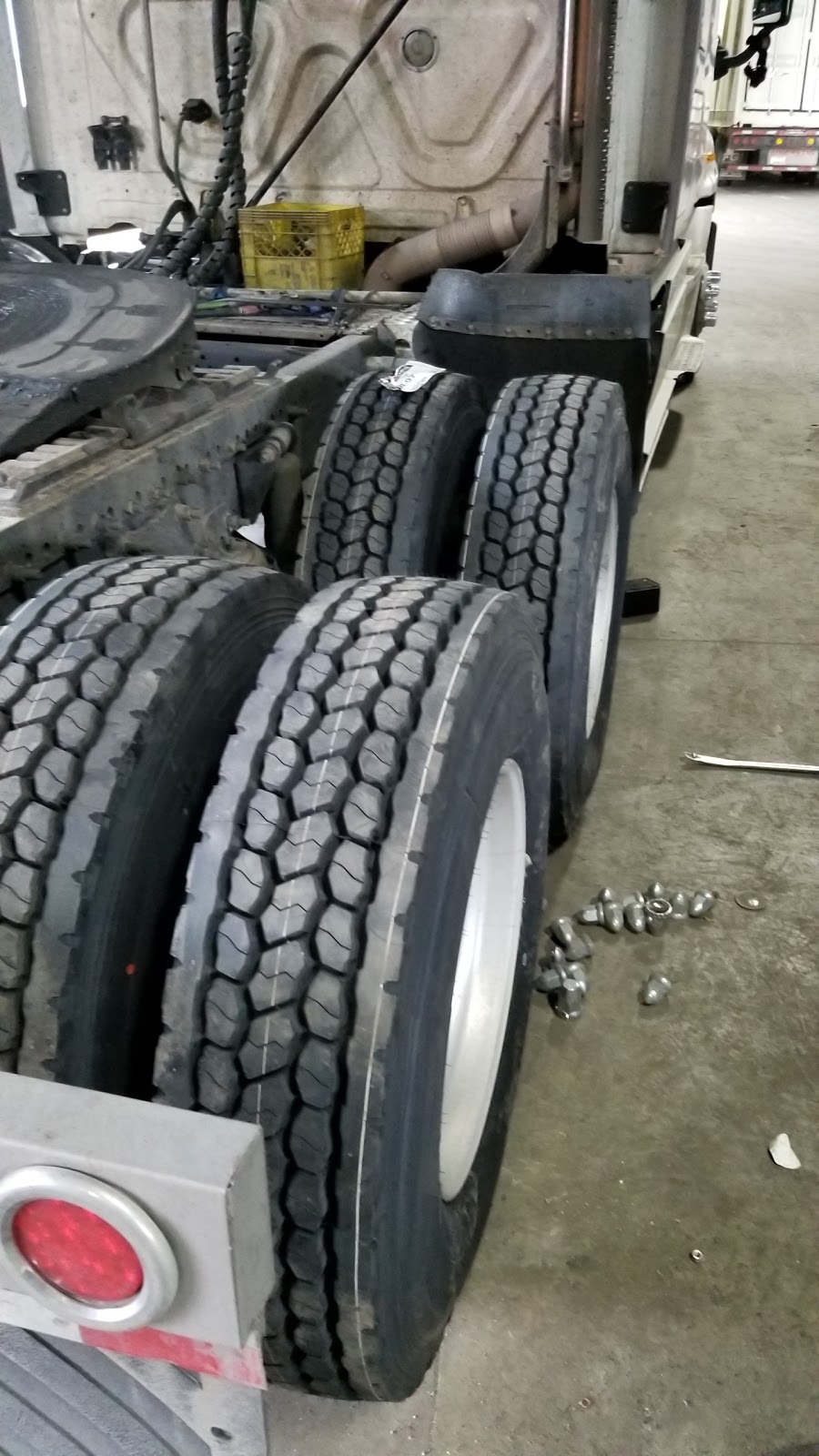 King Alignment and Truck Repair Ltd. | 12876 85 Ave, Surrey, BC V3W 0K8, Canada | Phone: (604) 506-5200