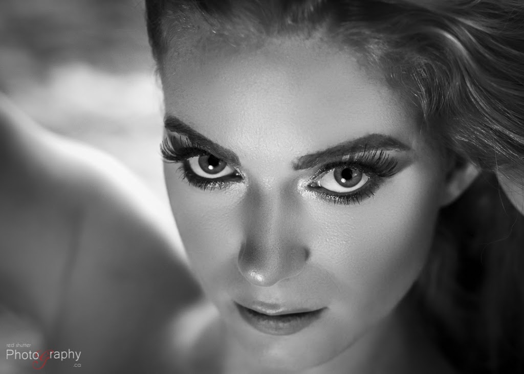 Red Shutter Photography | 35423 McKee Rd, Abbotsford, BC V3G 3E4, Canada | Phone: (778) 237-1364