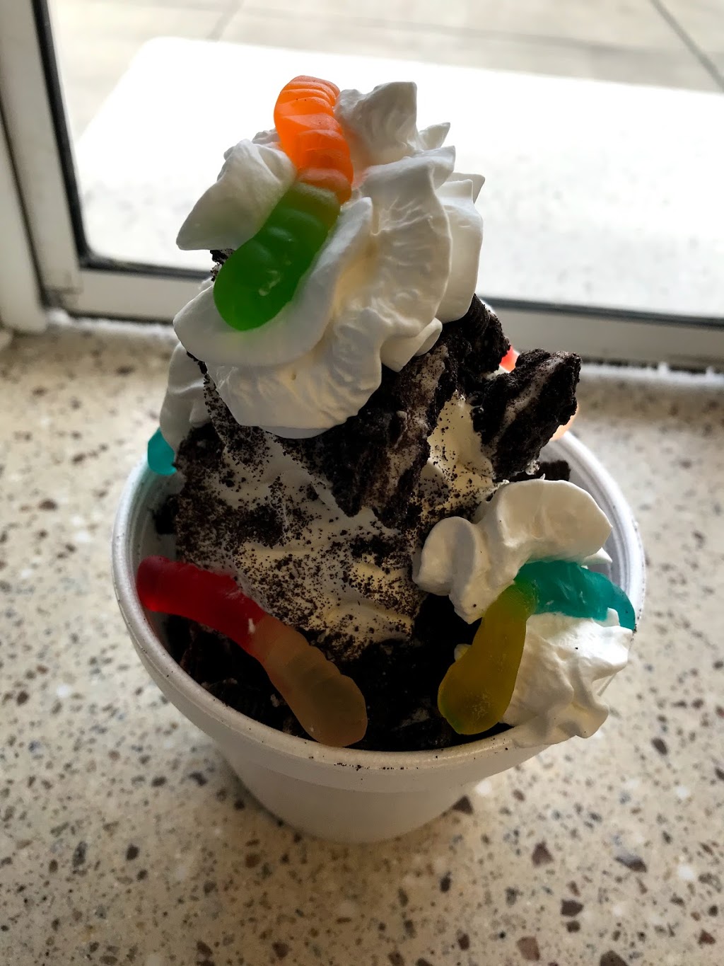 Frostys Ice Cream | 2424 George Urban Blvd, Depew, NY 14043, USA | Phone: (716) 697-1812