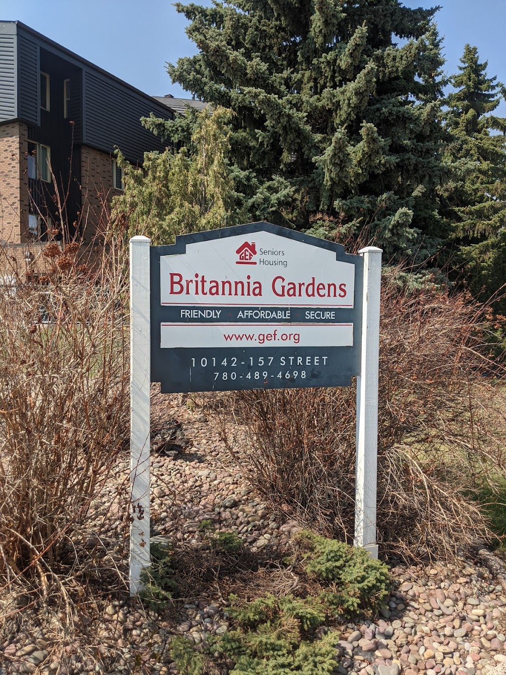 GEF Seniors Housing - Britannia Gardens Apratments | 10142 157 St NW, Edmonton, AB T5P 2T8, Canada | Phone: (780) 489-4698