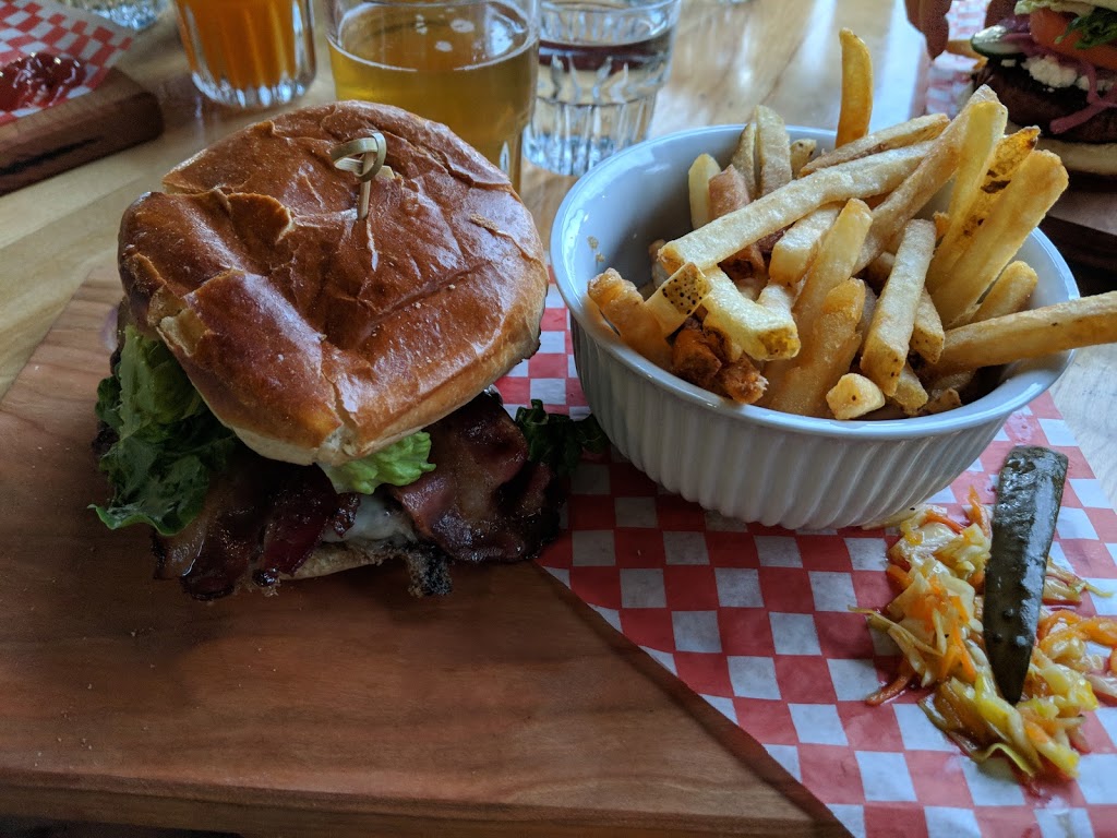 The Cameron | 176 Cameron Ave, Ottawa, ON K1S 0X5, Canada | Phone: (613) 730-7207
