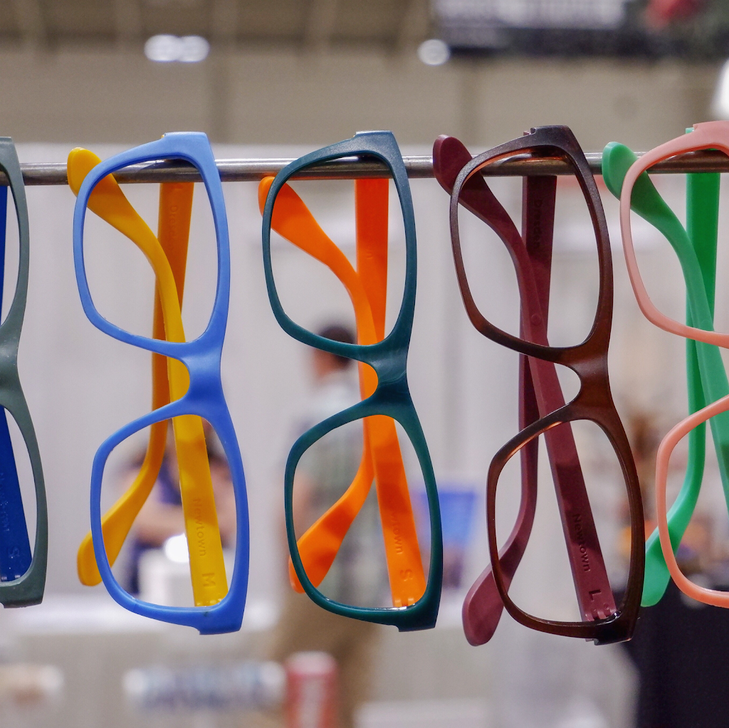 Dresden Vision (Hamilton) | 154 James St N, Hamilton, ON L8R 2K7, Canada | Phone: (905) 519-1149