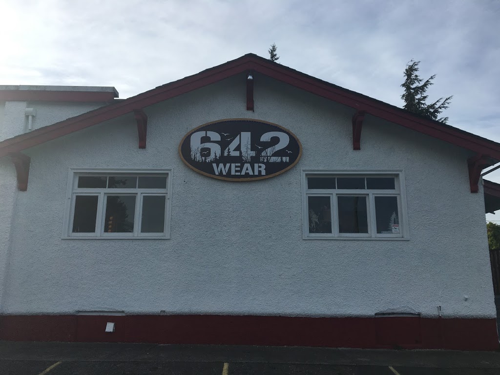 642 Wear | 6596 Sooke Rd #103, Sooke, BC V9Z 0A7, Canada | Phone: (778) 679-9734