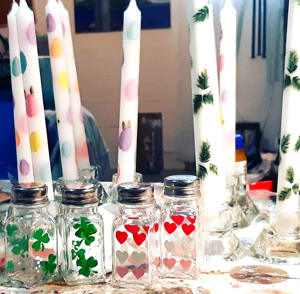 Painted Snowflakes | 789 Patterson Pl, Cambridge, ON N3H 2N2, Canada | Phone: (519) 277-2203