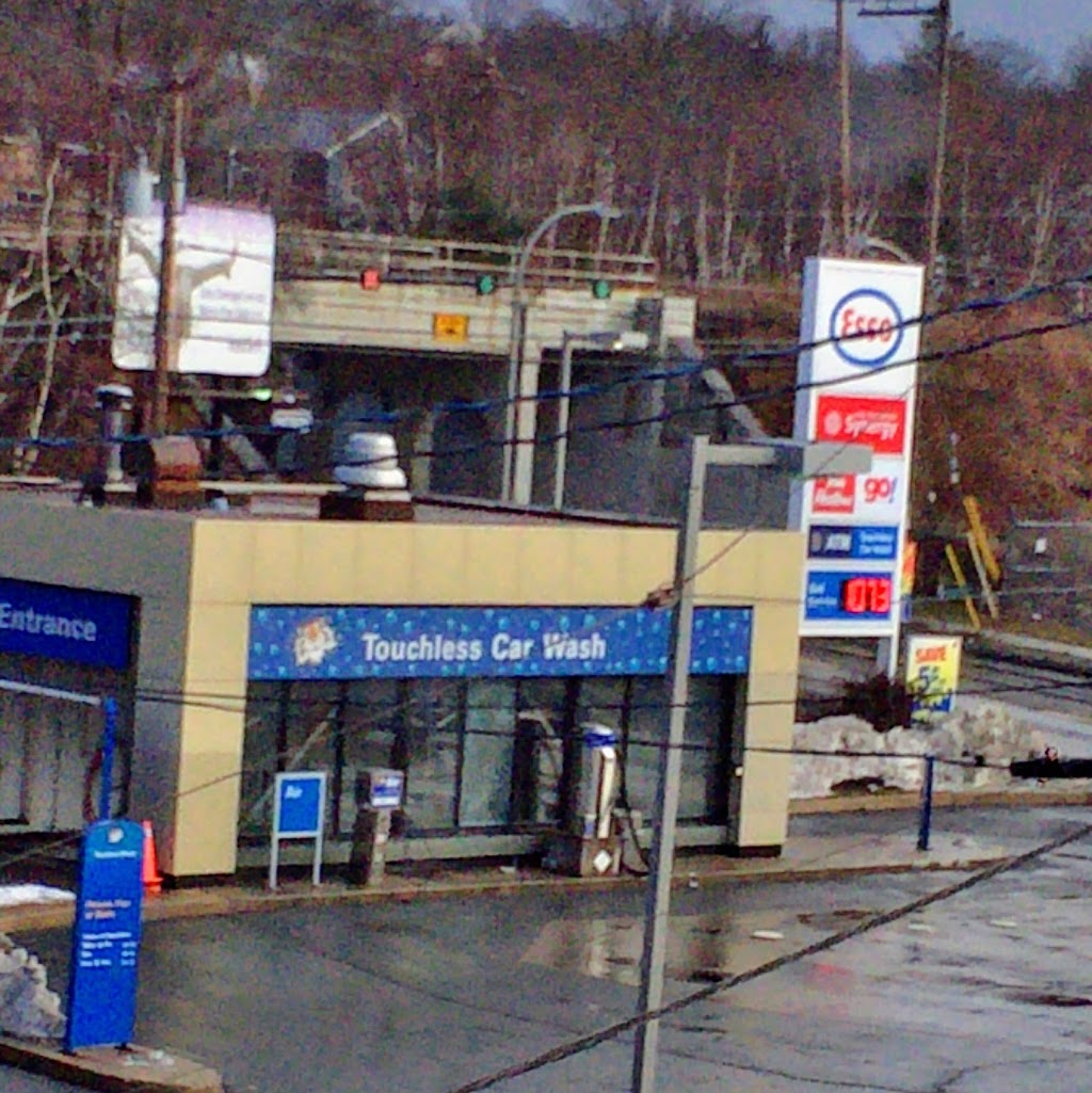 ROTARY ESSO | 7151 Chebucto Rd, Halifax, NS B3L 1N5, Canada | Phone: (902) 453-4981