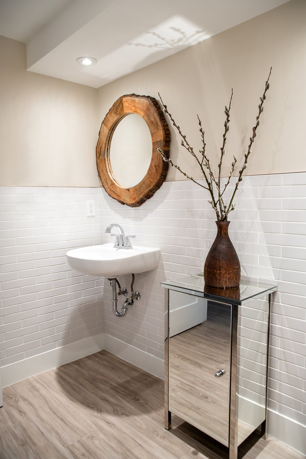 Healing Tree Wellness Centre | 3-390 Northmount Dr NW, Calgary, AB T2K 3H5, Canada | Phone: (587) 356-4325