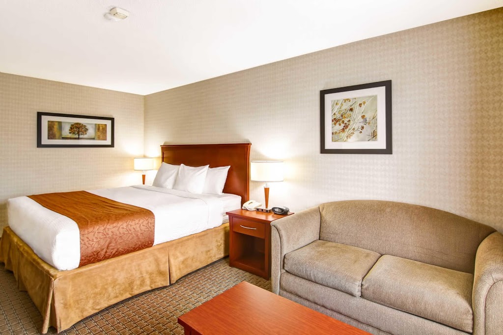 Quality Inn | 2899 King St E, Kitchener, ON N2A 1A6, Canada | Phone: (519) 894-3500