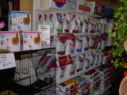Animalerie Festin Animal | 10516 Bd Sainte-Anne, Sainte-Anne-de-Beaupré, QC G0A 3C0, Canada | Phone: (418) 827-4795