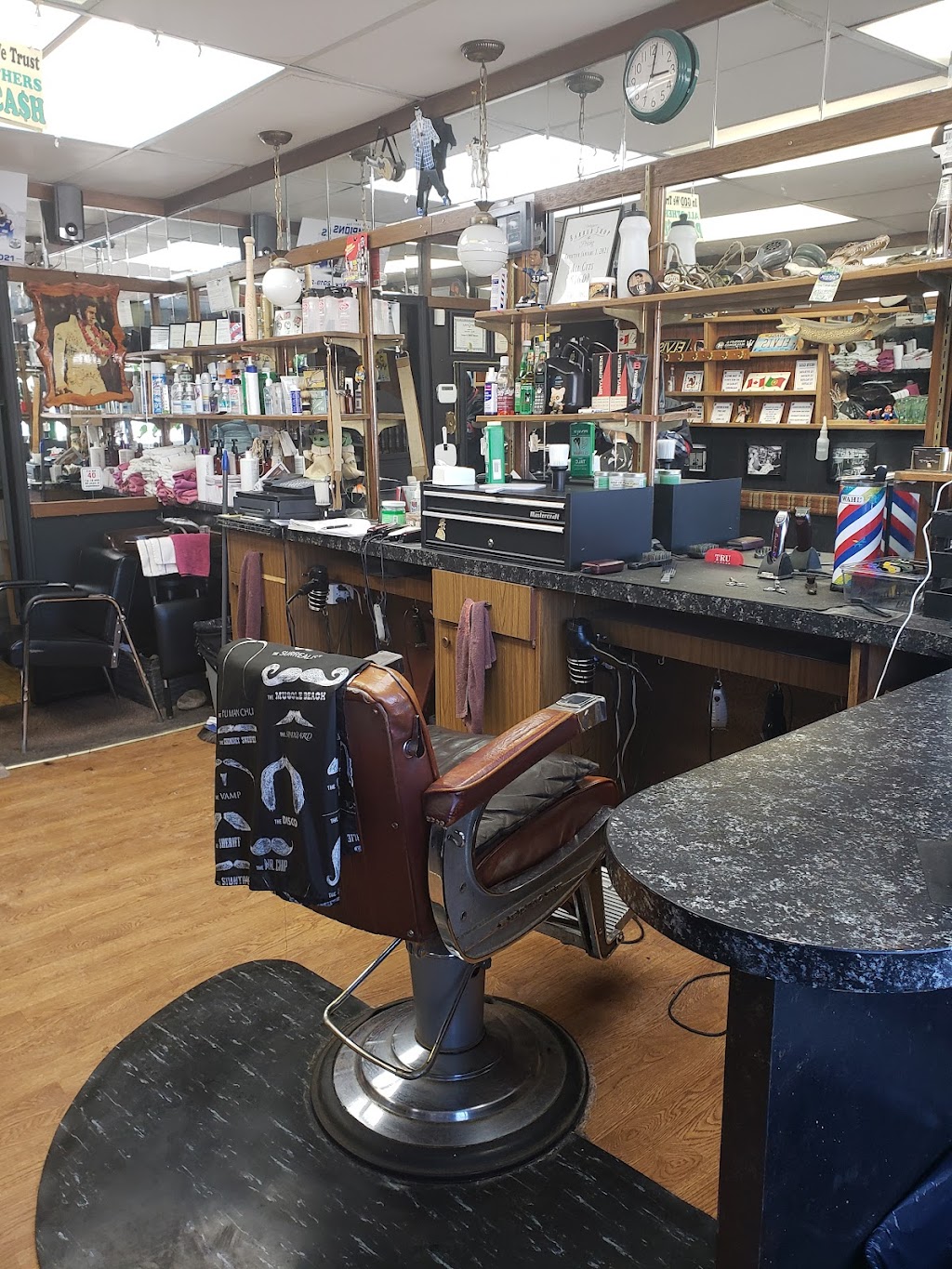 Portuguese Barber Shop | 38 Kate St, Winnipeg, MB R3A 1J8, Canada | Phone: (204) 783-8429
