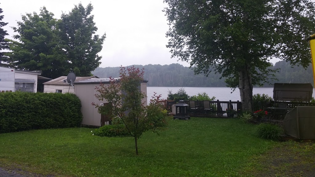 Camping Municipal et Marina St-Roch-de-Mékinac | 501 Ducharme, Saint-Roch-de-Mékinac, QC G0X 2E0, Canada | Phone: (819) 646-5500