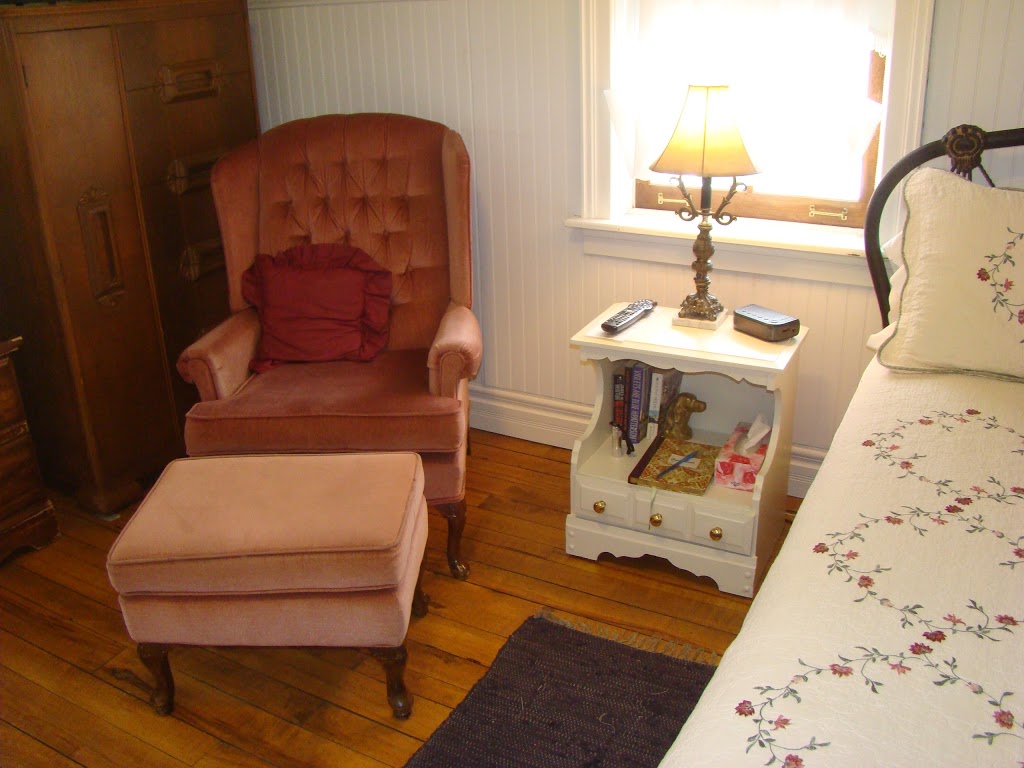 Gables Bed and Breakfast | 207 Point St, Stayner, ON L0M 1S0, Canada | Phone: (705) 517-0221