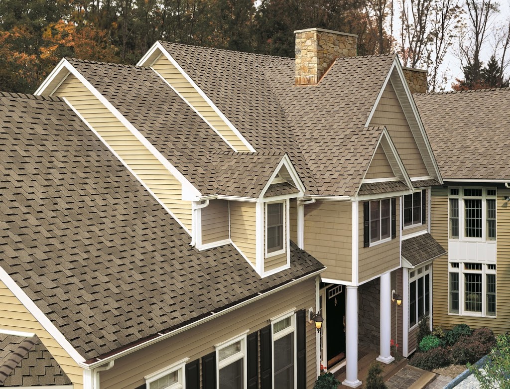 Mustang Roofing & Exteriors | 2310 Hyde Park Rd, London, ON N6H 5K2, Canada | Phone: (519) 471-3969
