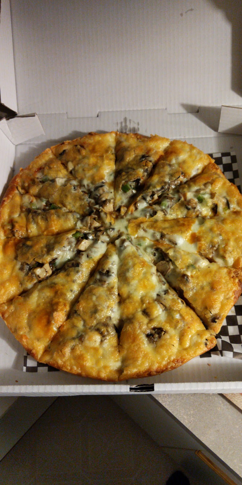 Varsity Pizza & Subs | 4624 Varsity Dr NW, Calgary, AB T3A 2L9, Canada | Phone: (403) 288-7928