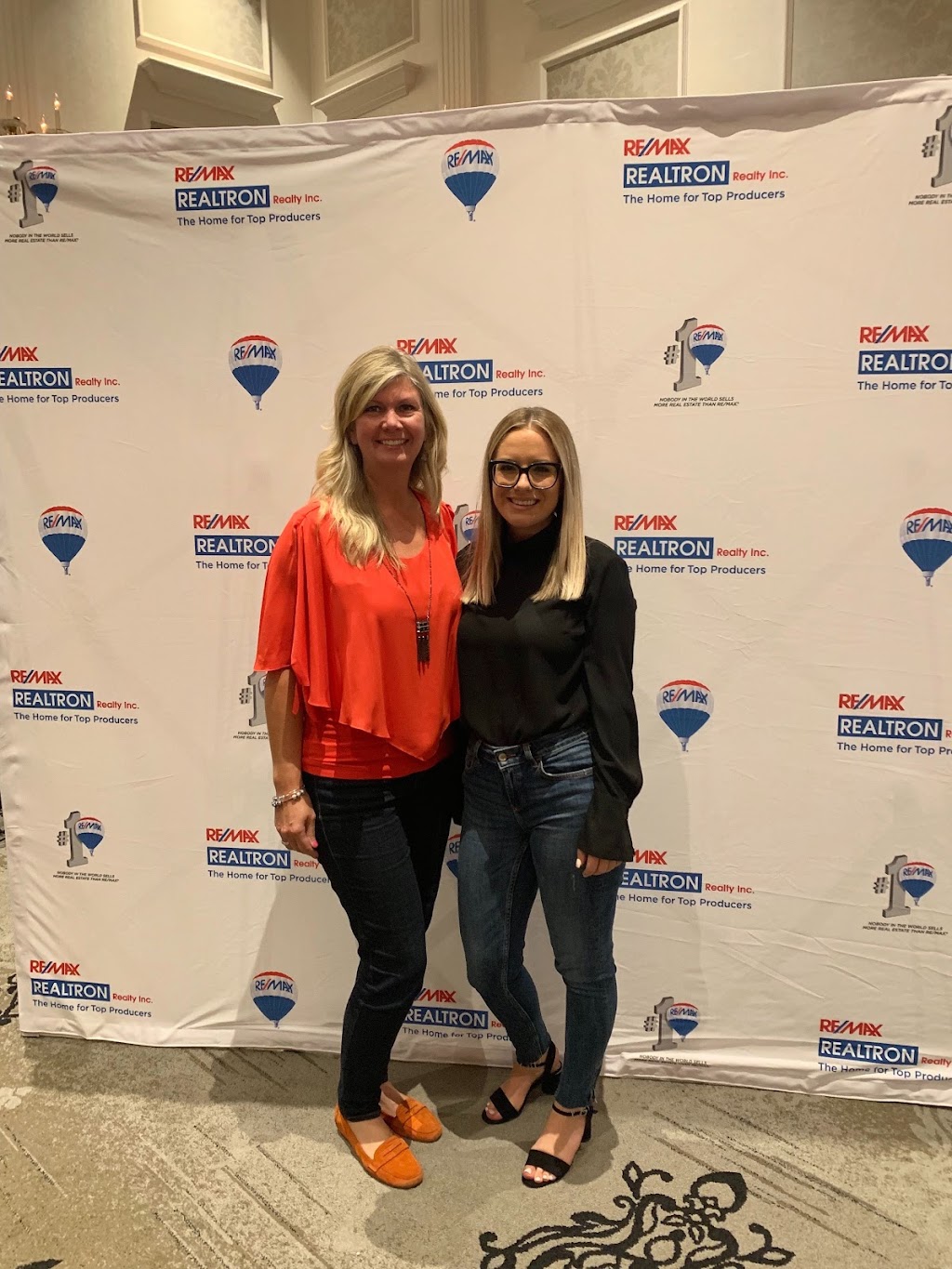 Taylor Durisin at Re/Max Realtron TurnKey | 1140 Stellar Dr, Newmarket, ON L3Y 7E3, Canada | Phone: (289) 383-6431