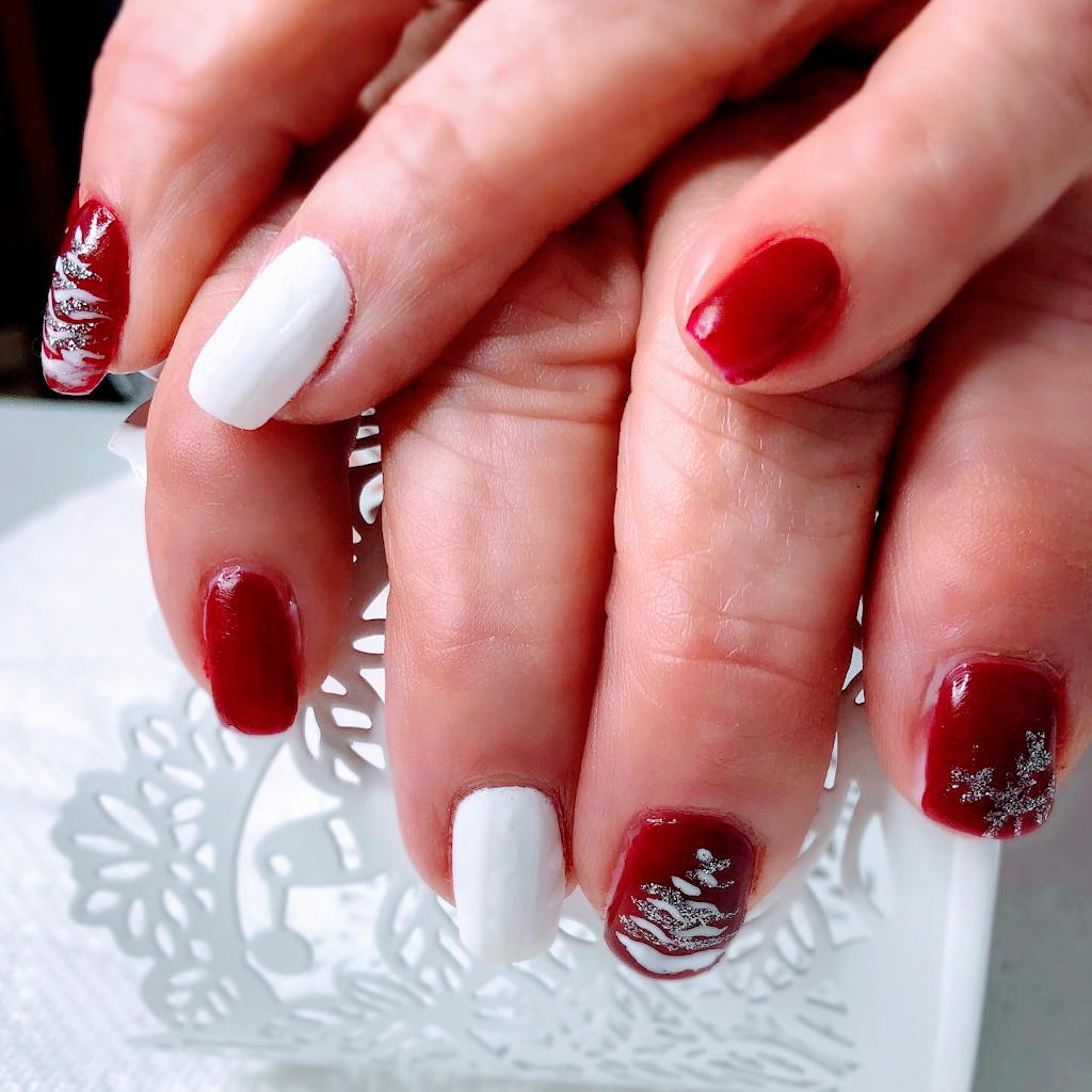 Goldn’ Bod Tanning + Nails | 1508 McRoberts Cres, Innisfil, ON L9S 0J9, Canada | Phone: (905) 806-0977