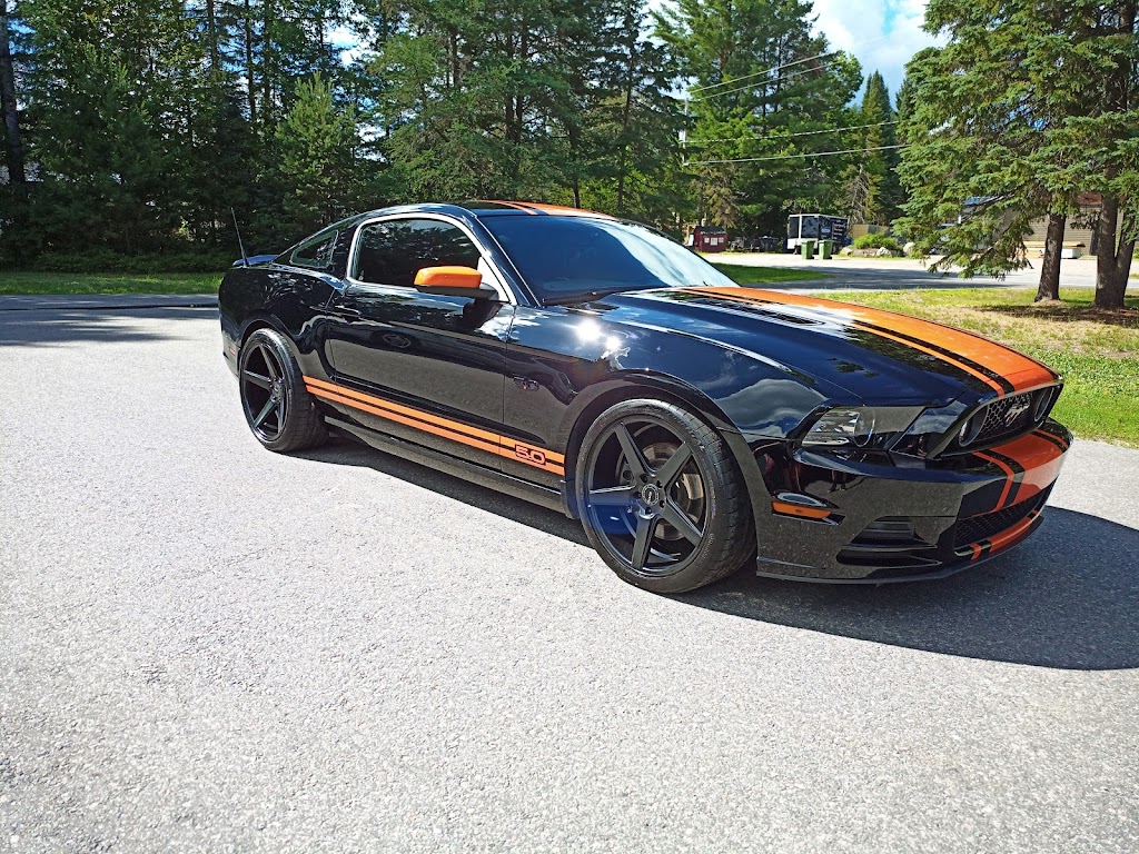 Tremblant Auto Spa | 1035 Rue Saint Roch, Mont-Tremblant, QC J8E 2Y9, Canada | Phone: (819) 681-1899