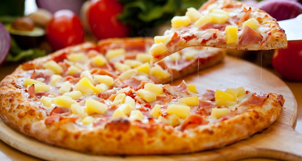 Free Topping Pizza | 282 King Ave E, Newcastle, ON L1B 1H5, Canada | Phone: (905) 987-6969
