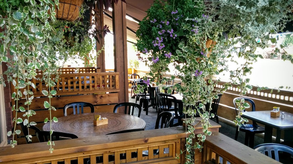 Resto Le Principal | 38 Rue Saint-Lambert, Sherbrooke, QC J1C 0N7, Canada | Phone: (819) 846-6533