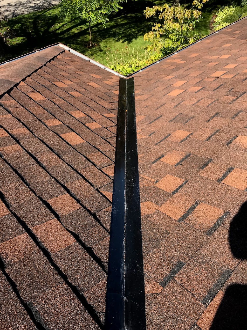 summer roofing inc | 34 Larksmere Ct, Markham, ON L3R 3R1, Canada | Phone: (647) 721-0049