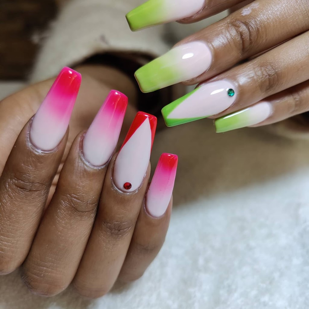 Kims Nails And Beauty Salon | 409 Brock St S, Whitby, ON L1N 4K5, Canada | Phone: (905) 665-6235
