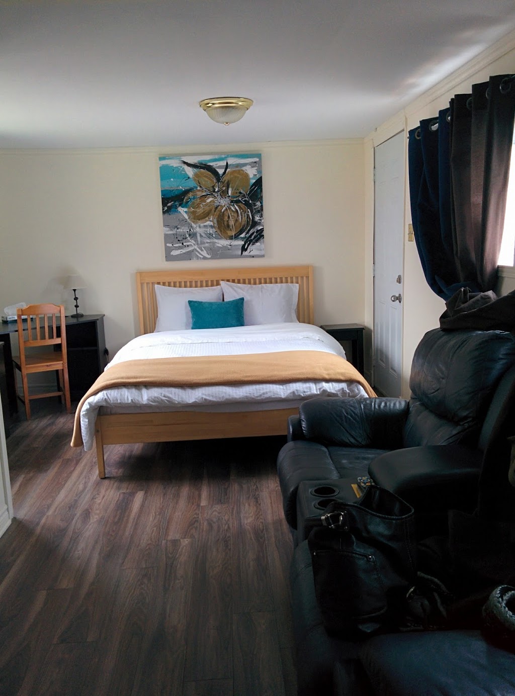Hôtel - Auberge Objectif Santé | 8665 Chemin de Chambly, Saint-Hubert, QC J3Y 5K2, Canada | Phone: (450) 486-4816