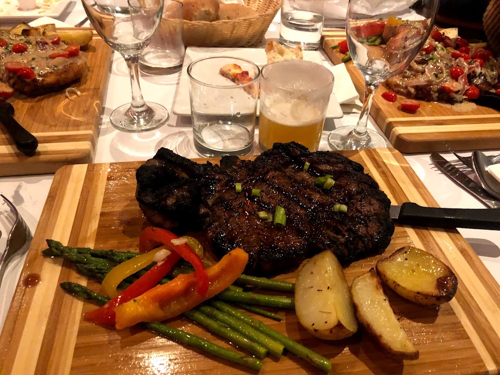 Gallo Nero Restaurant Trattoria | 5138 Rue Jarry E, Saint-Léonard, QC H1R 1Y4, Canada | Phone: (514) 955-9111