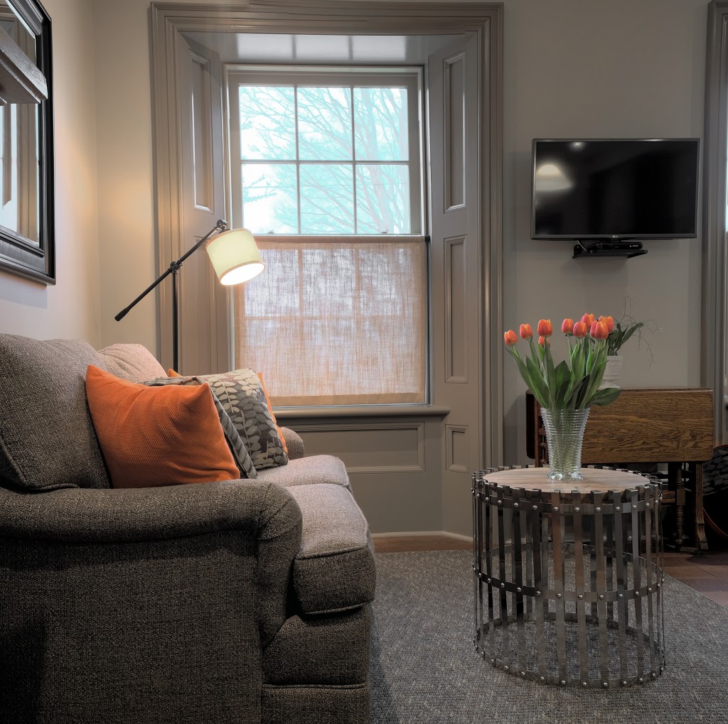 Lancaster House Heritage Suites | 165 Lighthouse St, Goderich, ON N7A 2J8, Canada | Phone: (519) 524-0507