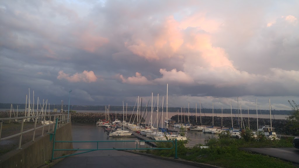 Club nautique Vauquelin | 189 Route du Quai, Neuville, QC G0A 2R0, Canada | Phone: (418) 876-2185