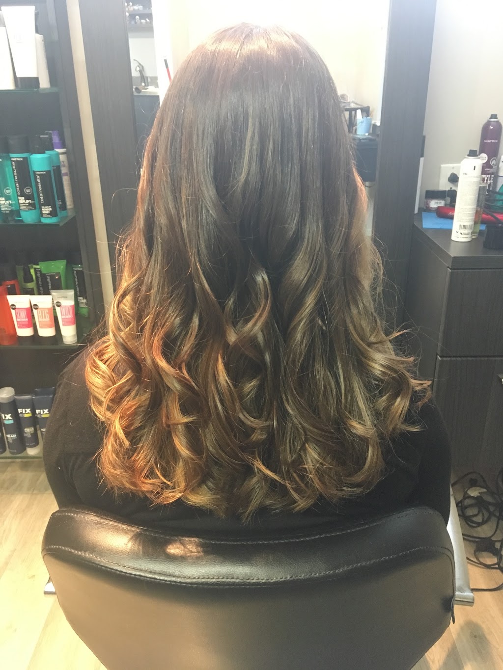 Salon Eve | 316 Rue Laurent Barré, Ange-Gardien, QC J0E 1E0, Canada | Phone: (450) 293-5493