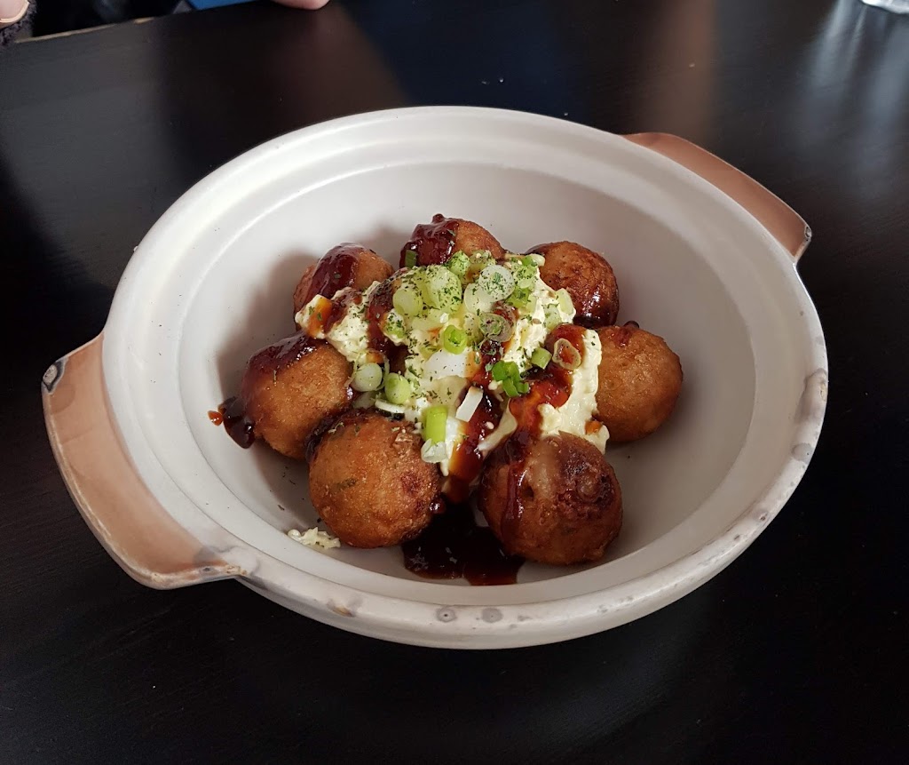 Dwarf no Cachette Café & Gift | 157 Provencher Blvd, Winnipeg, MB R2H 0G2, Canada | Phone: (204) 691-9950