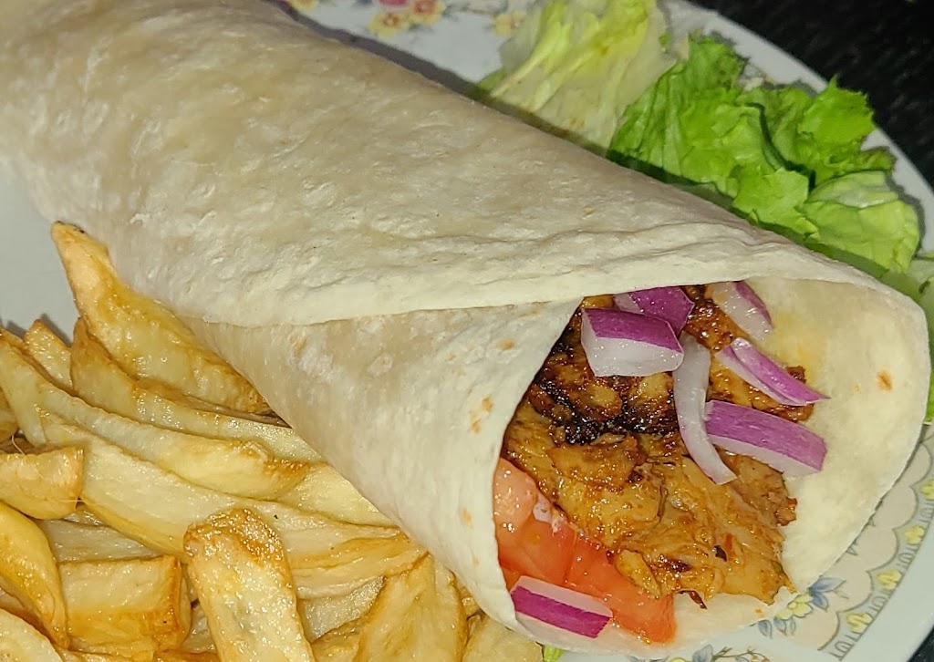 Restaurant le nouveau snoopy | 595F 9e Av, Beauceville, QC G5X 1J3, Canada | Phone: (418) 774-6434