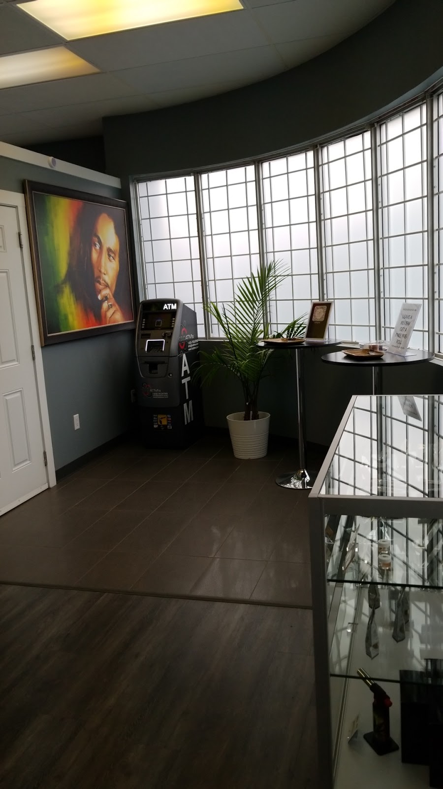 WeVape Abbotsford | 2497 Clearbrook Rd #1, Abbotsford, BC V2T 2Y3, Canada | Phone: (604) 744-0780