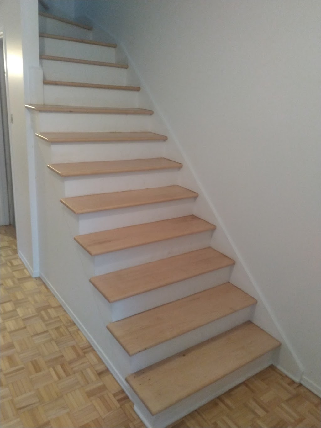 Planchers Duclos | 33 Rue Alvares, Saint-Basile-le-Grand, QC J3N 1A3, Canada | Phone: (450) 653-3109