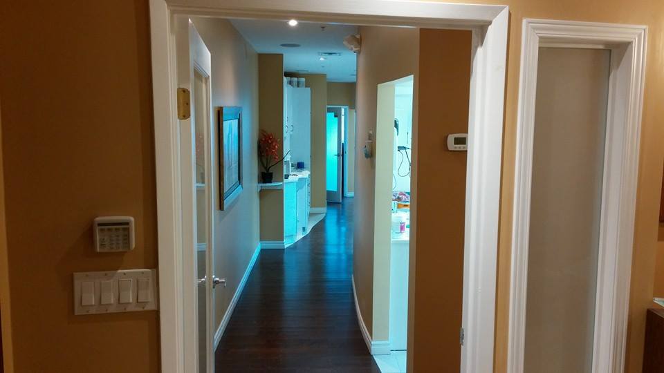 Dr. Bakhshi Dentistry | 1650 Elgin Mills Rd E #303, Richmond Hill, ON L4S 0B2, Canada | Phone: (905) 237-9155