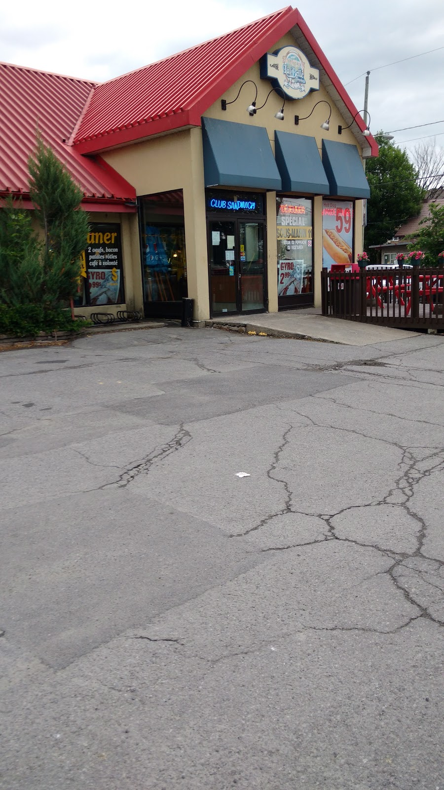 Pataterie La Belle Province | 1 1re Avenue, Beauharnois, QC J6N 1T8, Canada | Phone: (450) 225-0777