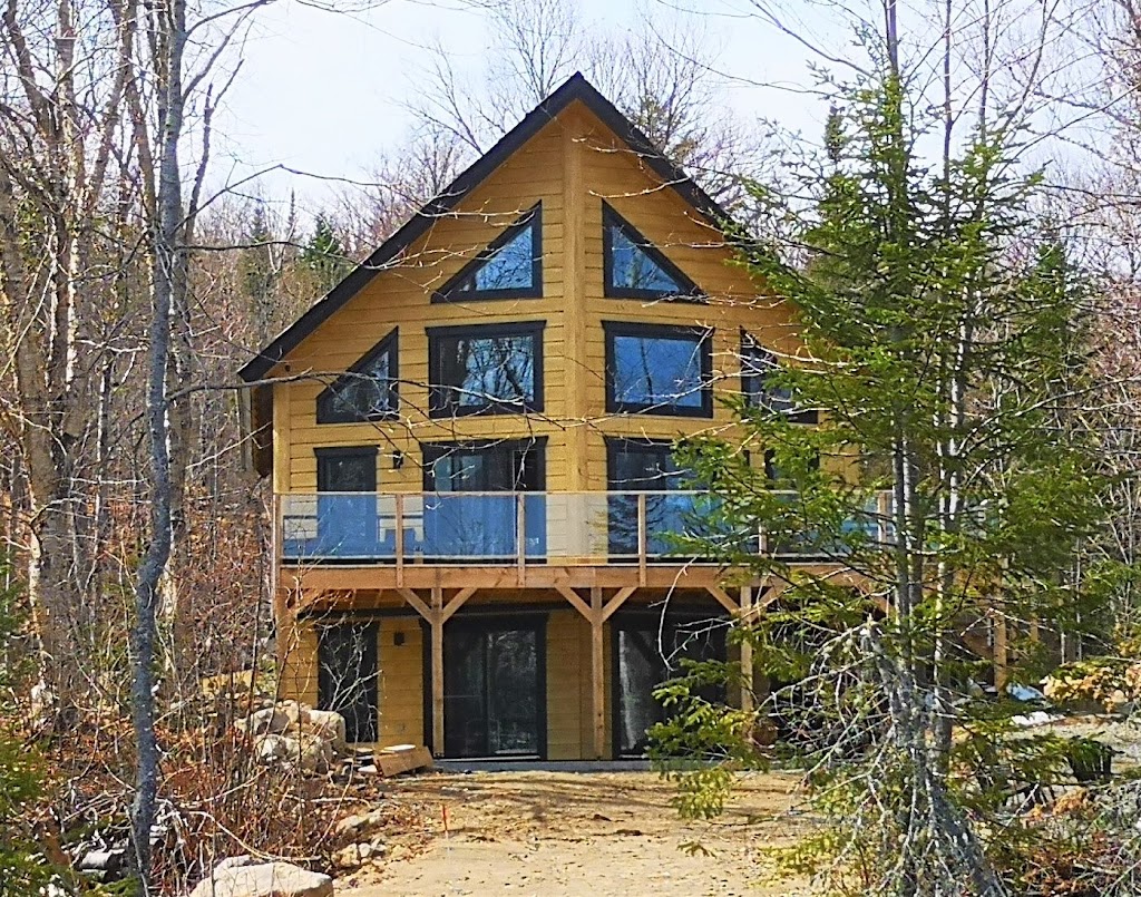 R&R Chalets Experia | 10 Chem. du Lac-Fidèle, Entrelacs, QC J0T 2E0, Canada | Phone: (438) 929-0220