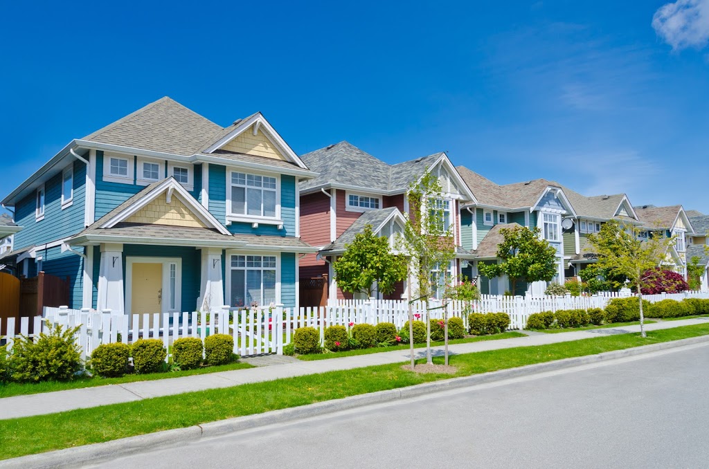 Rapid Lawn Landscape Solutions Ltd. | 317 Adolph Drive RM of Sherwood, Unit 100, Regina, SK S4K 0A3, Canada | Phone: (306) 993-7300
