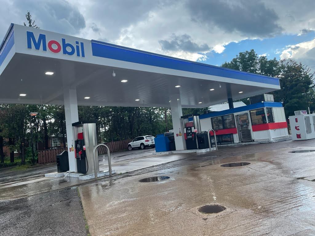 Mobil gasbar | 640 Pembroke St W, Pembroke, ON K8A 5P3, Canada | Phone: (613) 732-8000