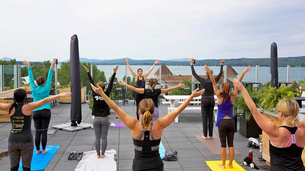 Kin Yoga | 2389-240 Rue Principale O, Magog, QC J1X 0J4, Canada | Phone: (819) 769-4111