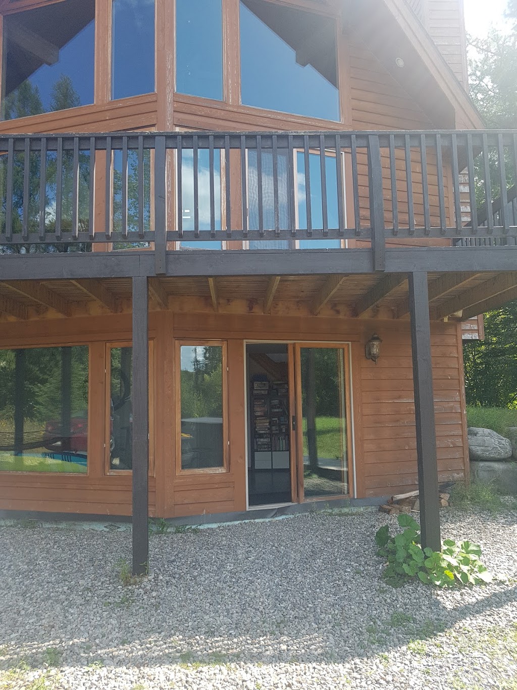 M.Pichette | 431 QC-343, Saint-Alphonse-Rodriguez, QC J0K 1W0, Canada | Phone: (450) 883-3221