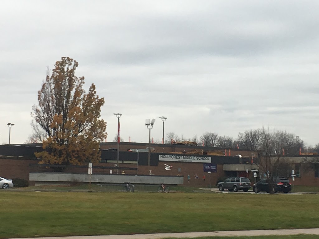 Hollycrest Middle School | 630 Renforth Dr, Etobicoke, ON M9C 2N6, Canada | Phone: (416) 394-7050
